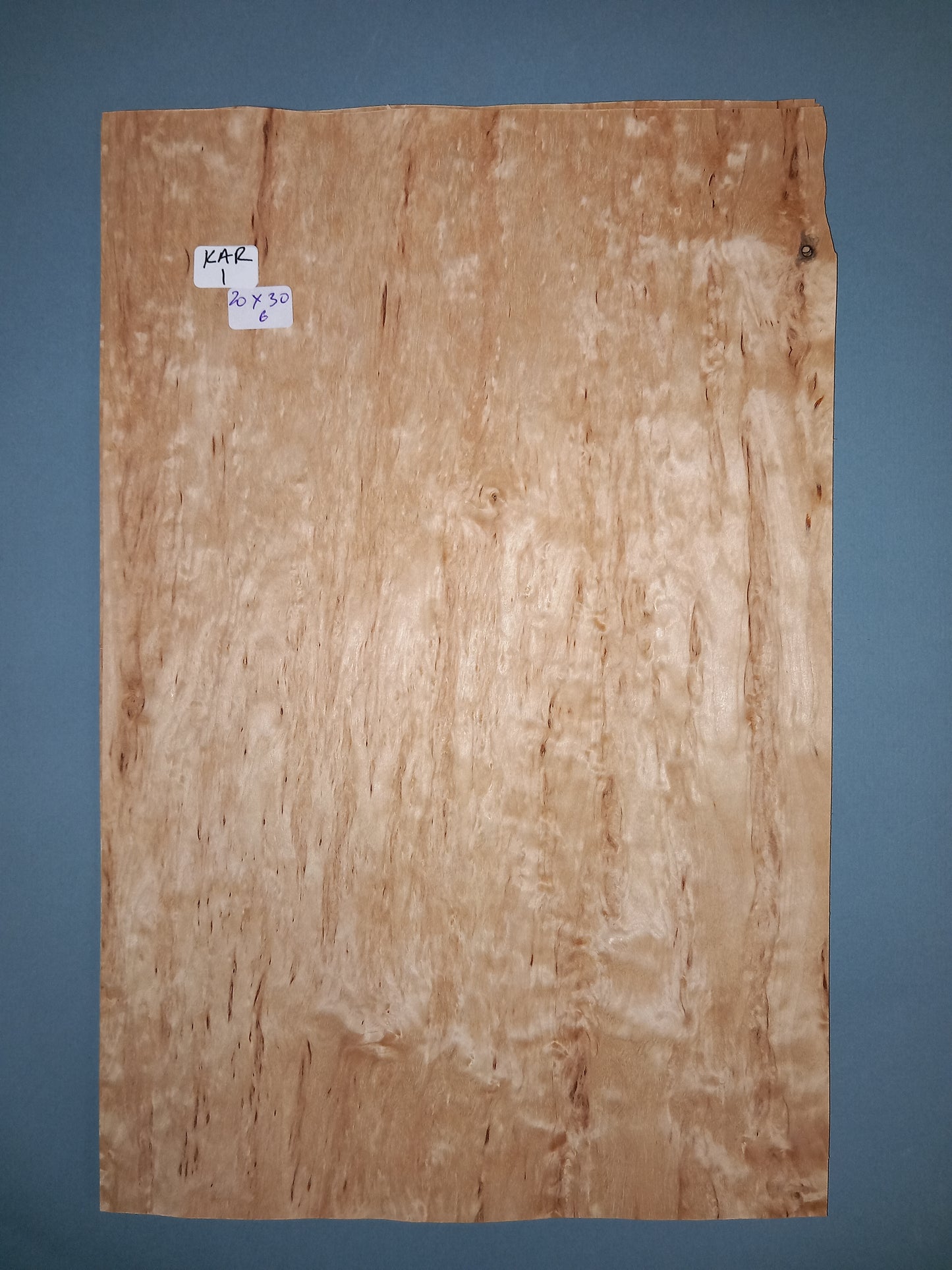 CONSECUTIVE SHEETS OF KARELIAN BIRCH VENEER 20 X 30 CM