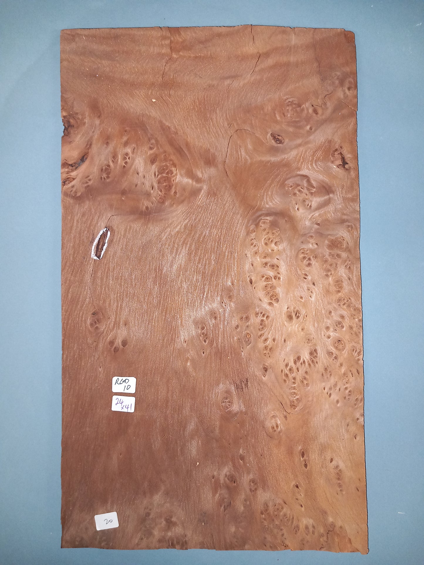 CONSECUTIVE SHEETS OF AMERICAN REDWOOD BURR VENEER 24 X 41 CM