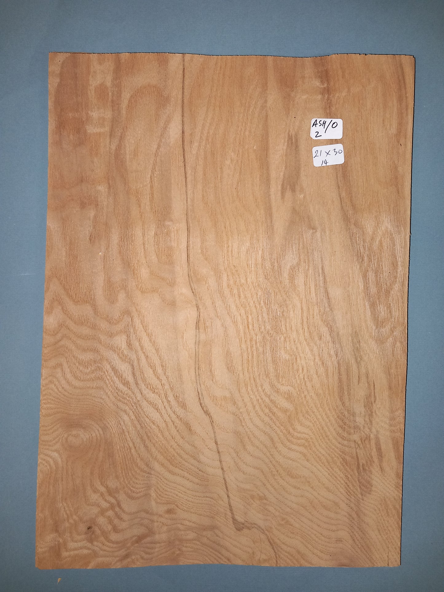 CONSECUTIVE SHEETS OF OLIVE ASH VENEER 21 X 30 CM