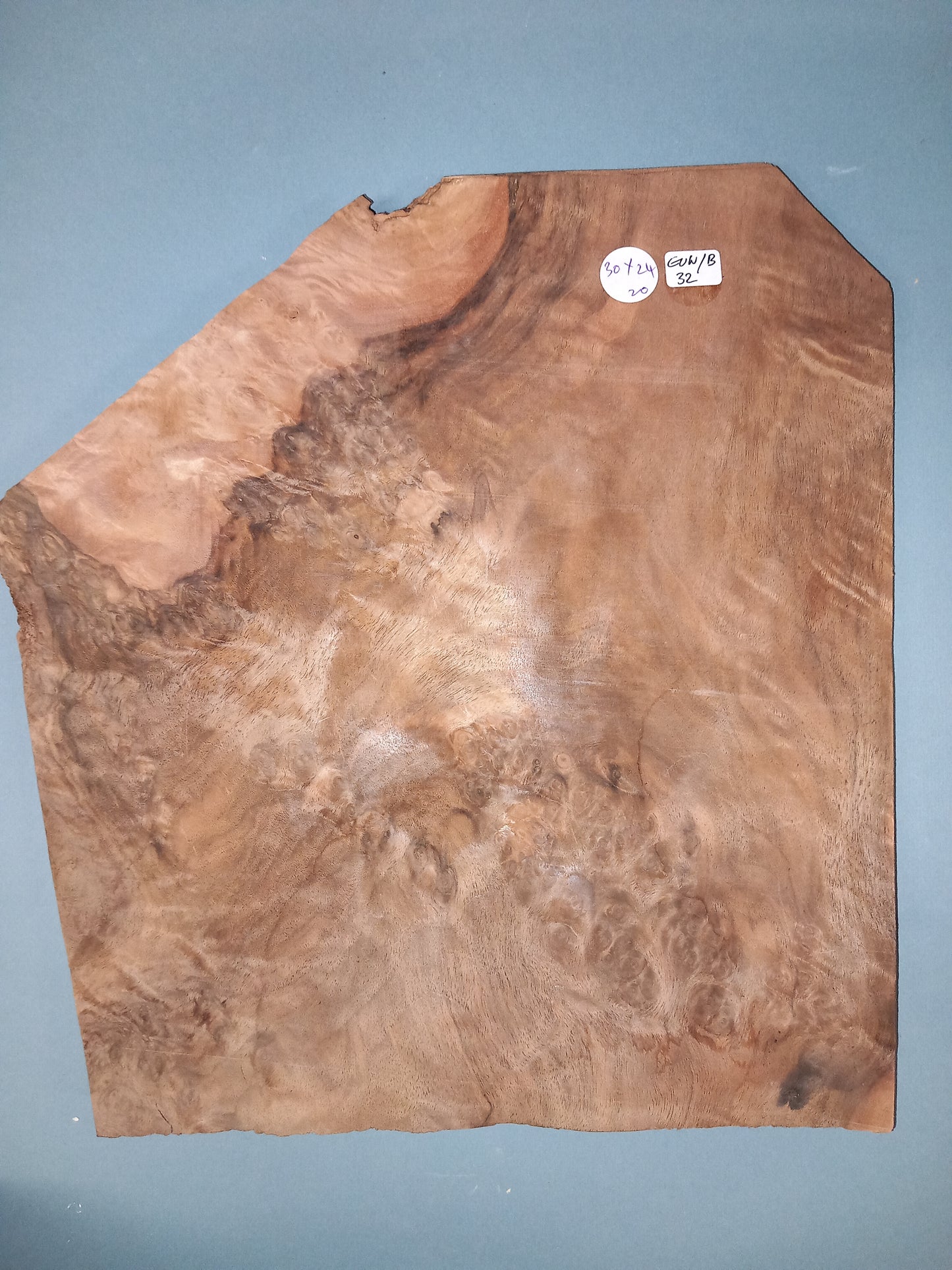 CONSECUTIVE SHEETS OF EUROPEAN WALNUT BURR VENEER 30 X 24 CM