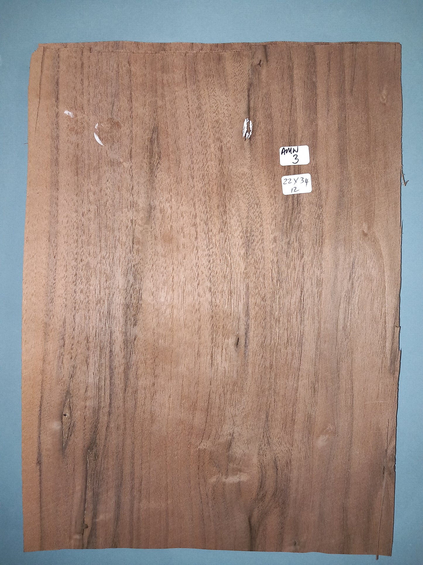 CONSECUTIVE SHEETS OF AMERICAN WALNUT VENEER 22 X 34 CM