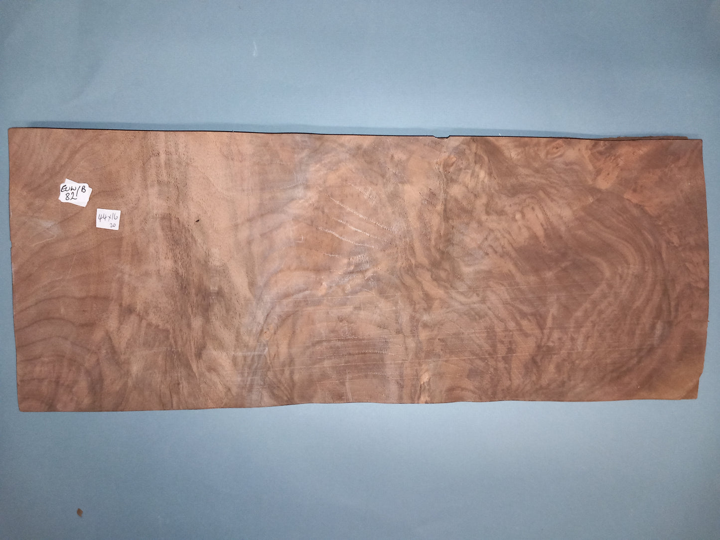 CONSECUTIVE SHEETS OF EUROPEAN WALNUT BURR VENEER 44 X 16 CM