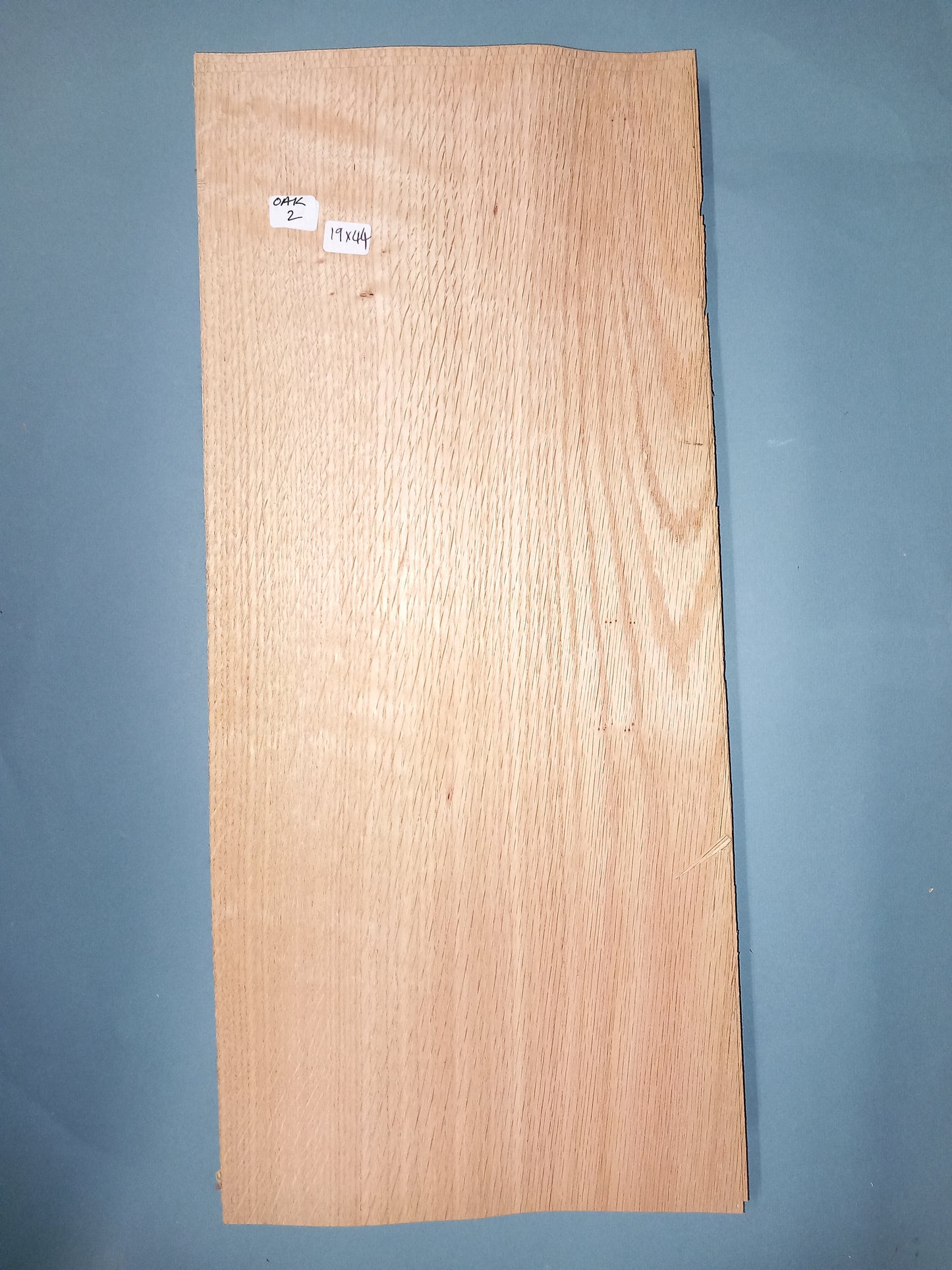 CONSECUTIVE SHEETS OF OAK VENEER 19 X 44 CM