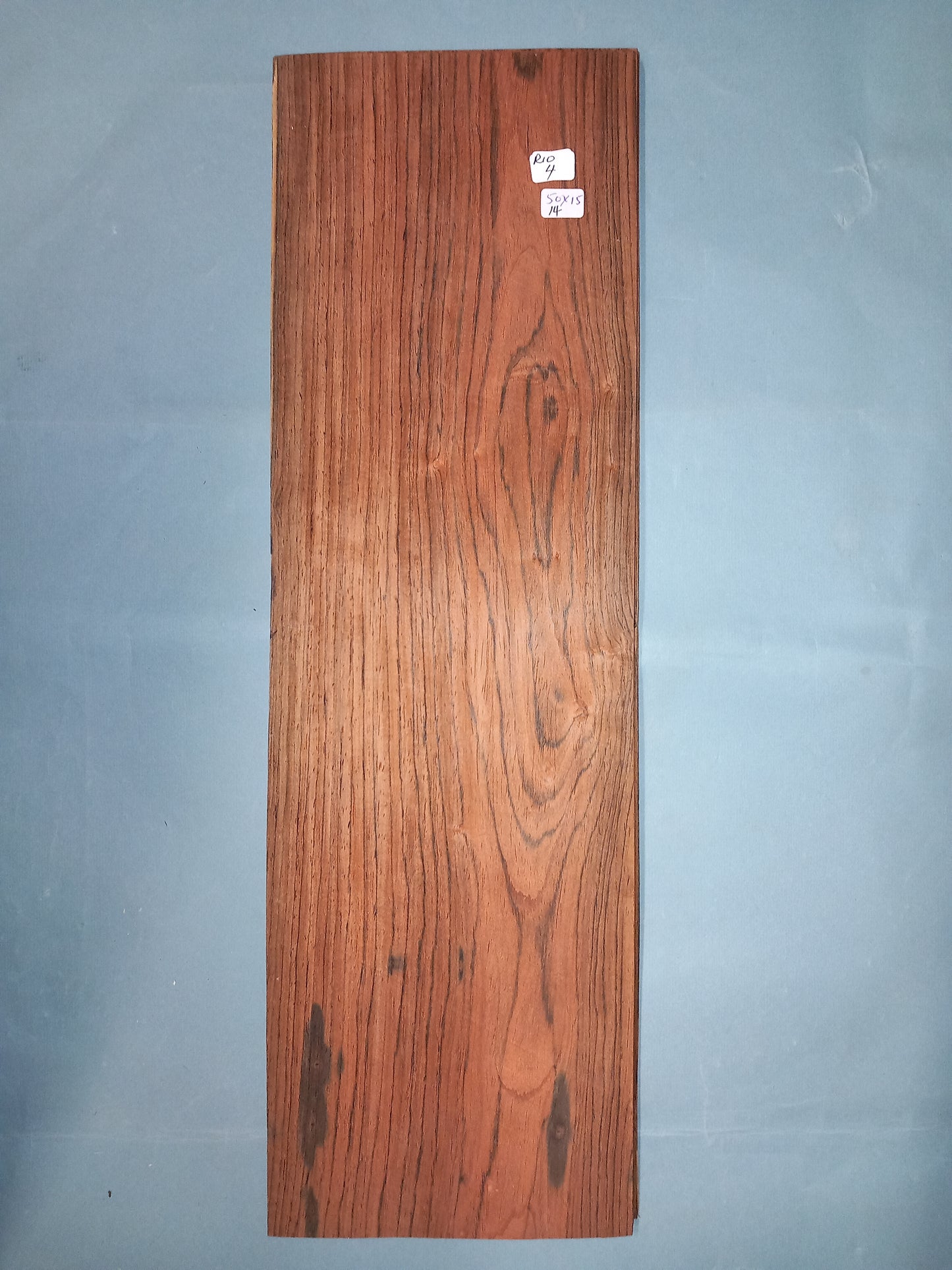 CONSECUTIVE SHEETS OF RIO ROSEWOOD VENEER 50 X 15 CM