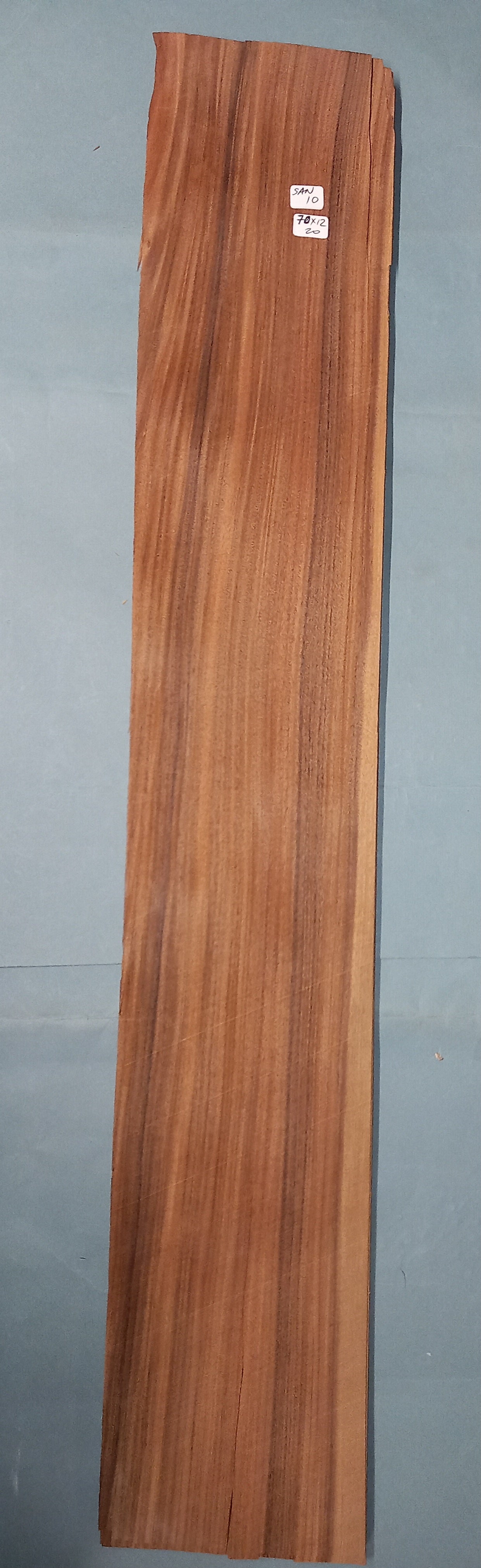 LARGE CONSECUTIVE SHEETS OF SANTOS ROSEWOOD VENEER 70 X 12 CM