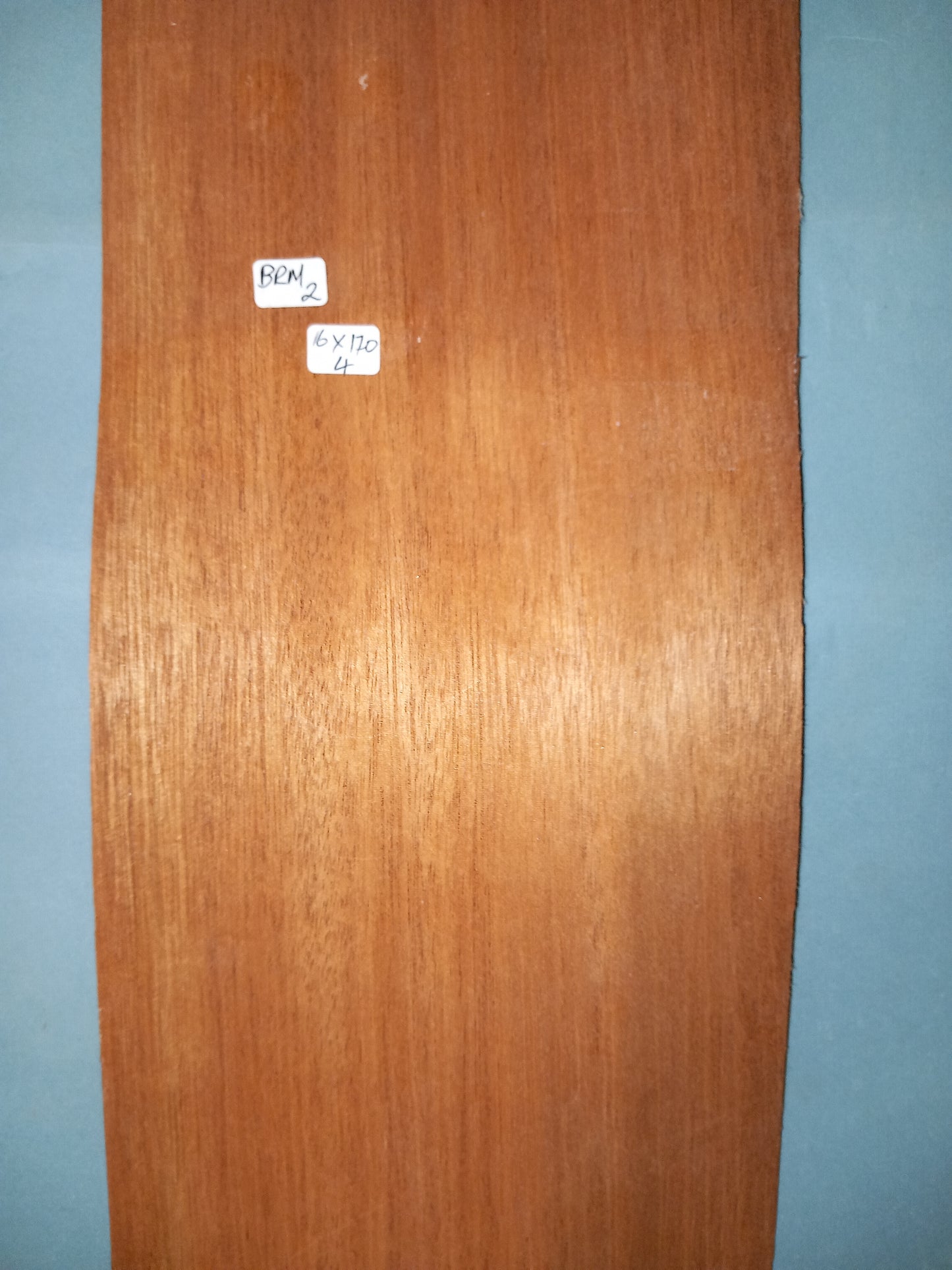 LARGE CONSECUTIVE SHEETS OF BRAZILIAN MAHOGANY VENEER 16 X 170 CM
