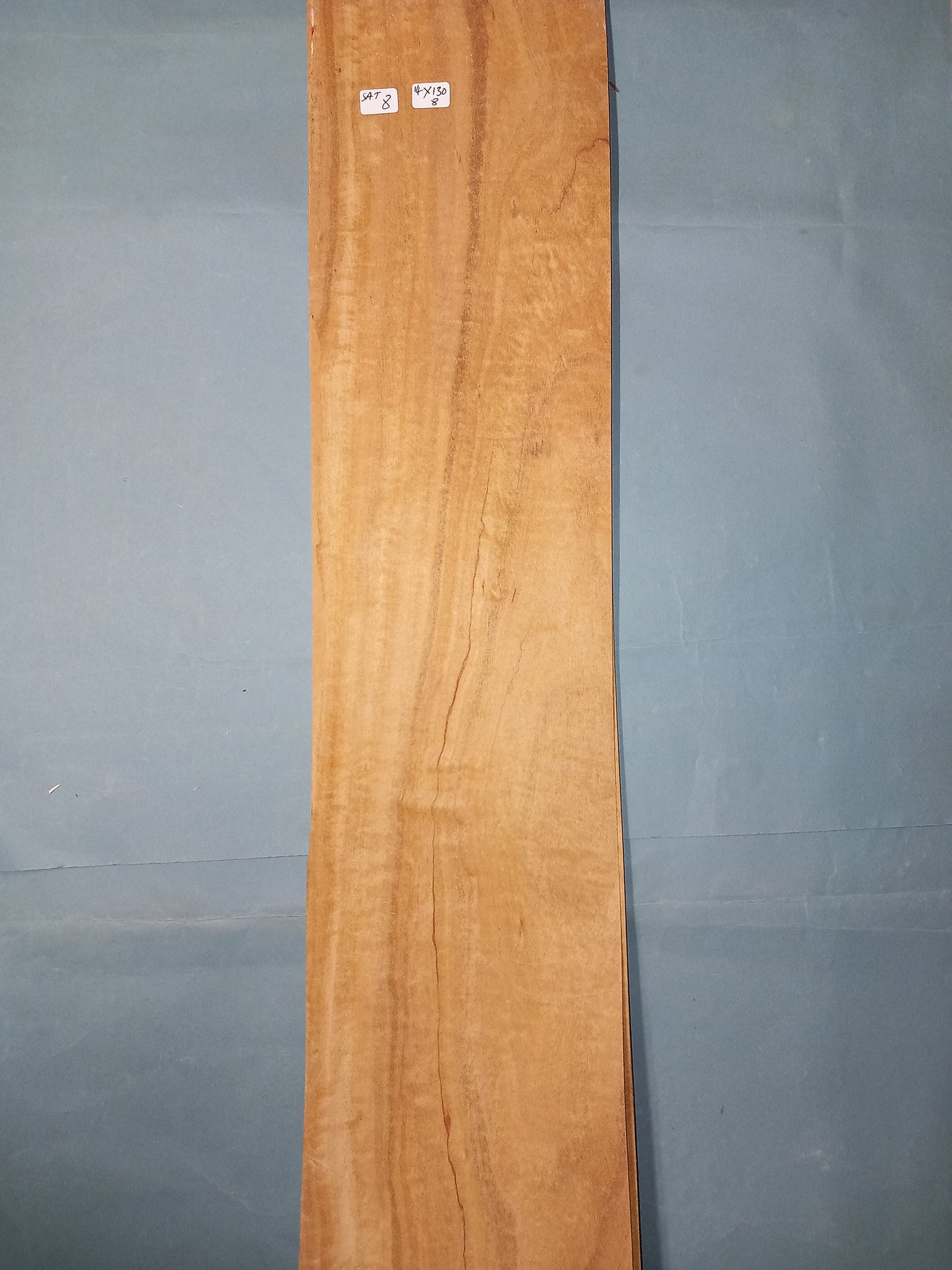 LARGE CONSECUTIVE SHEETS OF SATINWOOD VENEER 14 X 130 CM