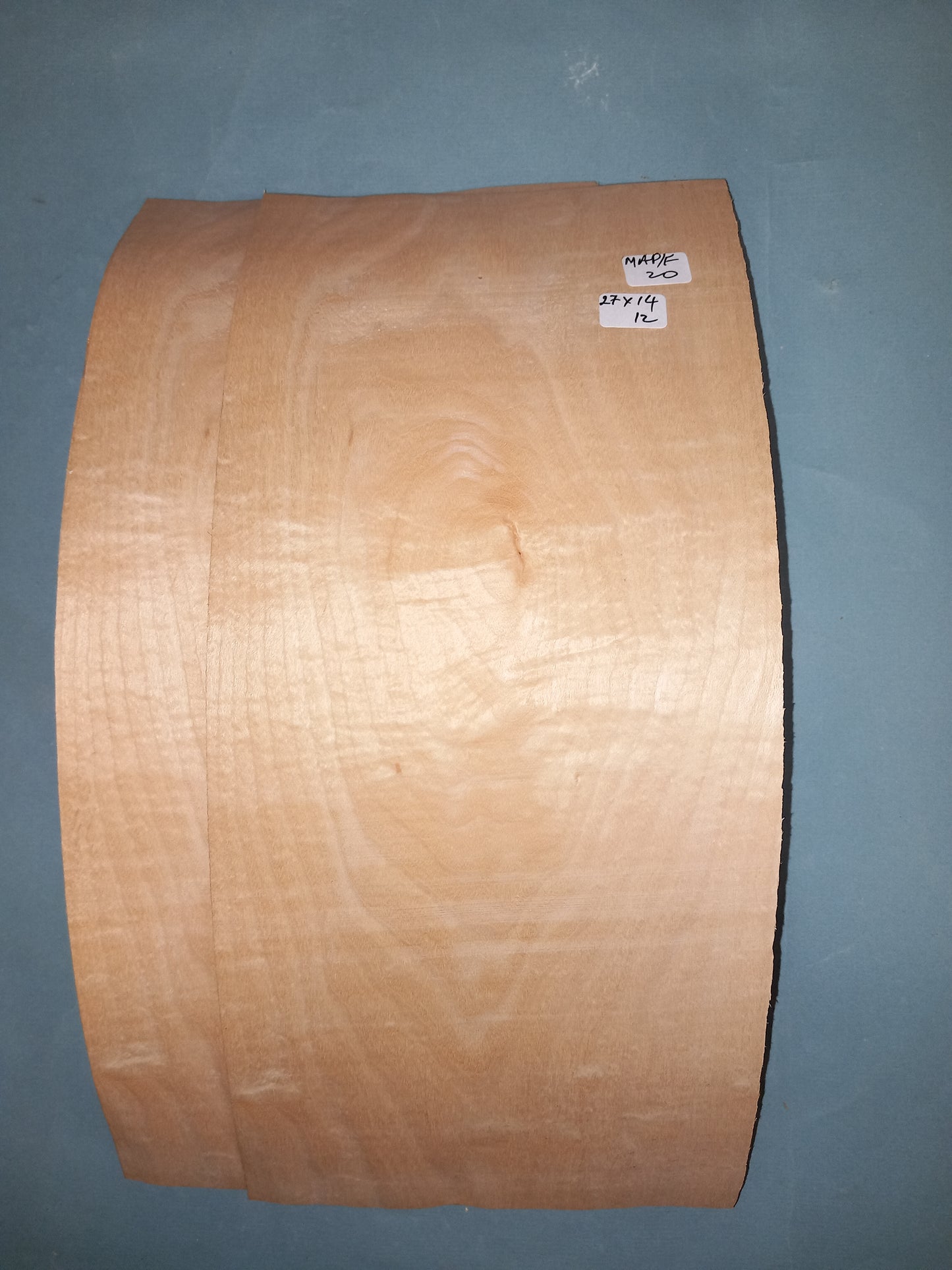2 CONSECUTIVE SHEETS OF FIGURED MAPLE VENEER 14 X 27 CM