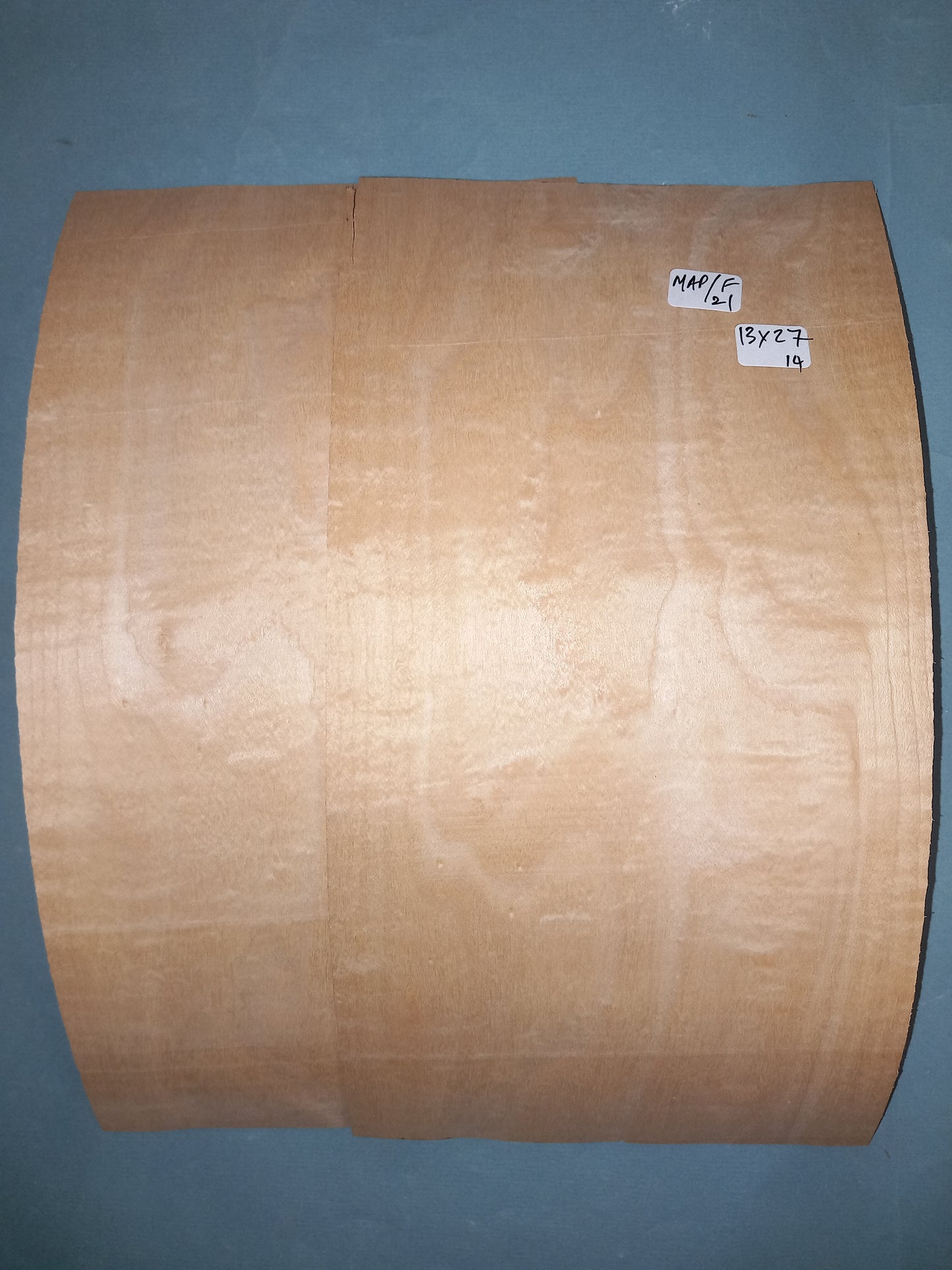 2 CONSECUTIVE SHEETS OF FIGURED MAPLE VENEER 13 X 27 CM