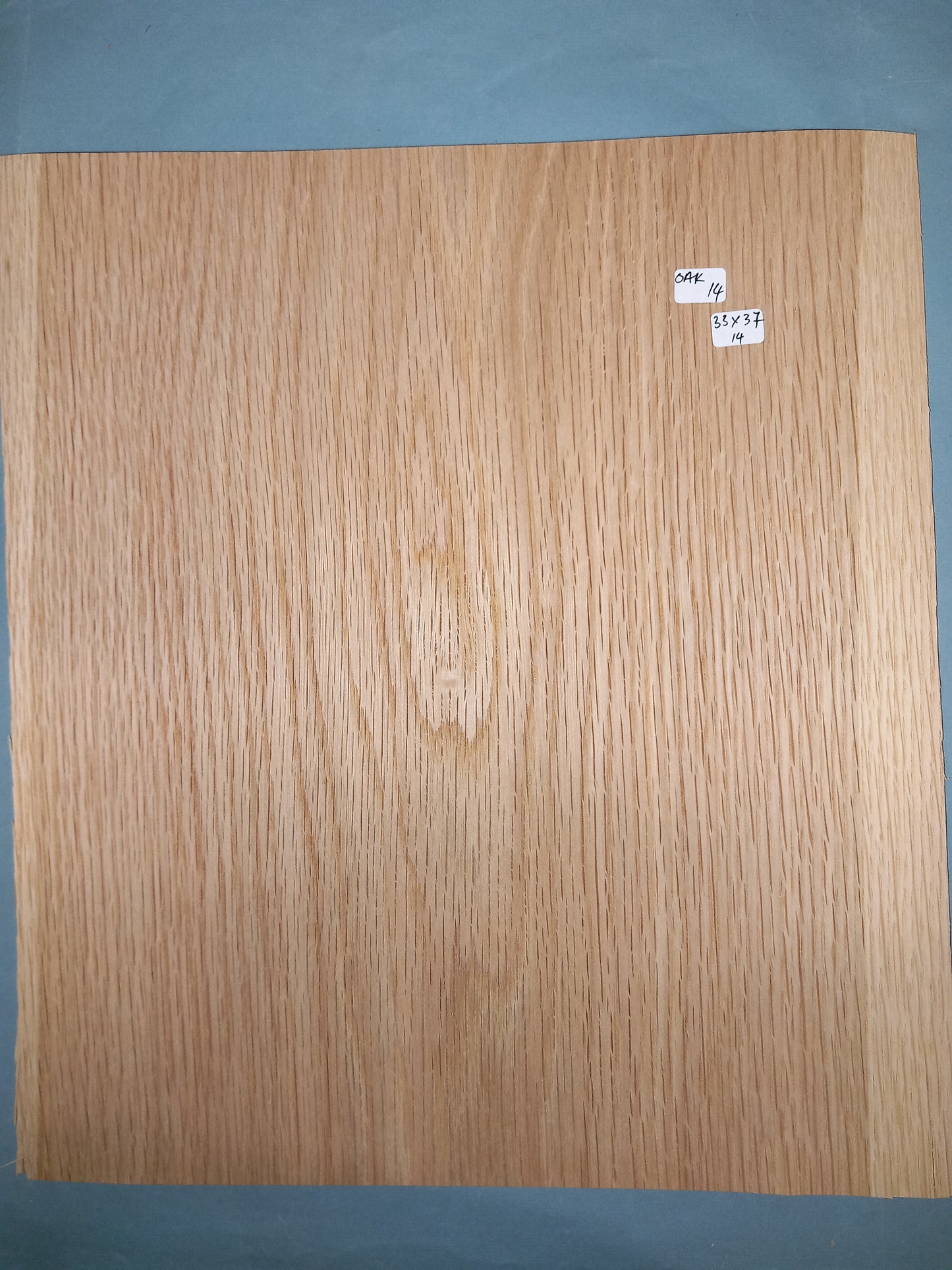 CONSECUTIVE SHEETS OF OAK VENEER 33 X 37 CM