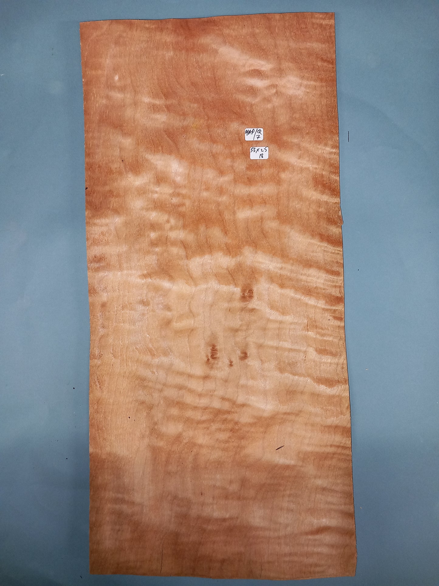 CONSECUTIVE SHEETS OF QUILTED MAPLE VENEER 53 X 25 CM