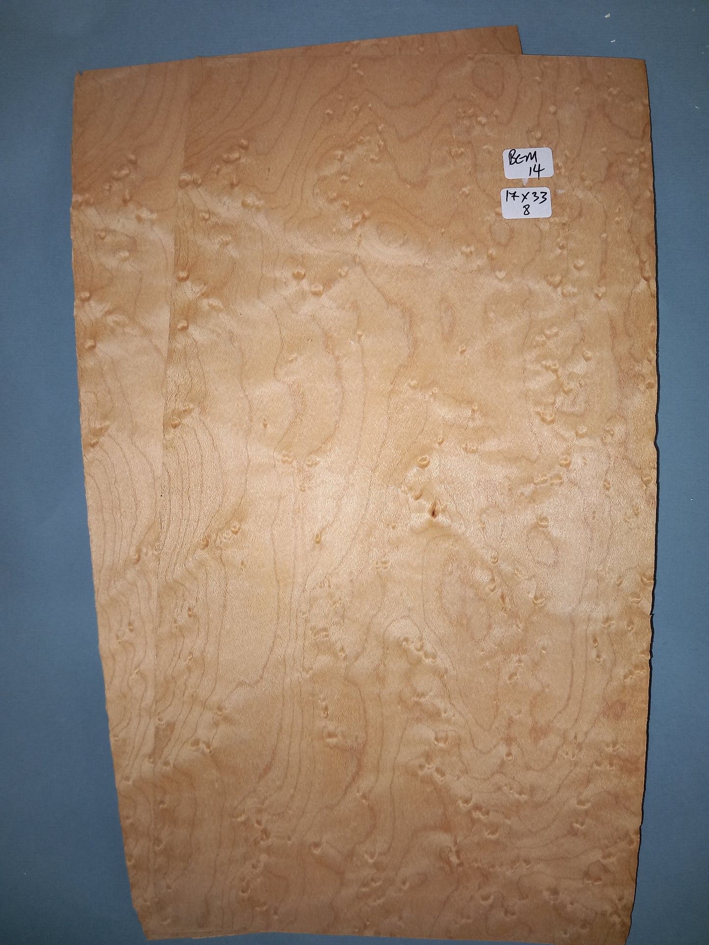 MAPLE BIRDS EYE - 2 CONSECUTIVE SHEETS 17x33cm