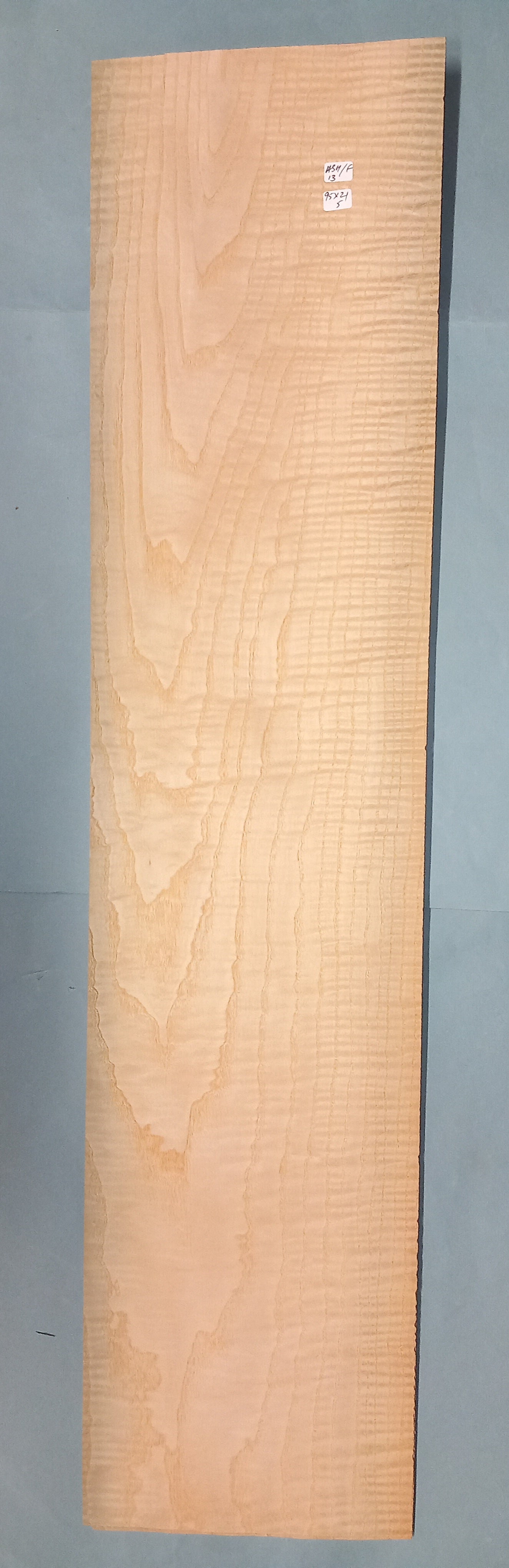 LARGE CONSECUTIVE SHEETS OF FIGURED ASH VENEER 95 X 21 CM