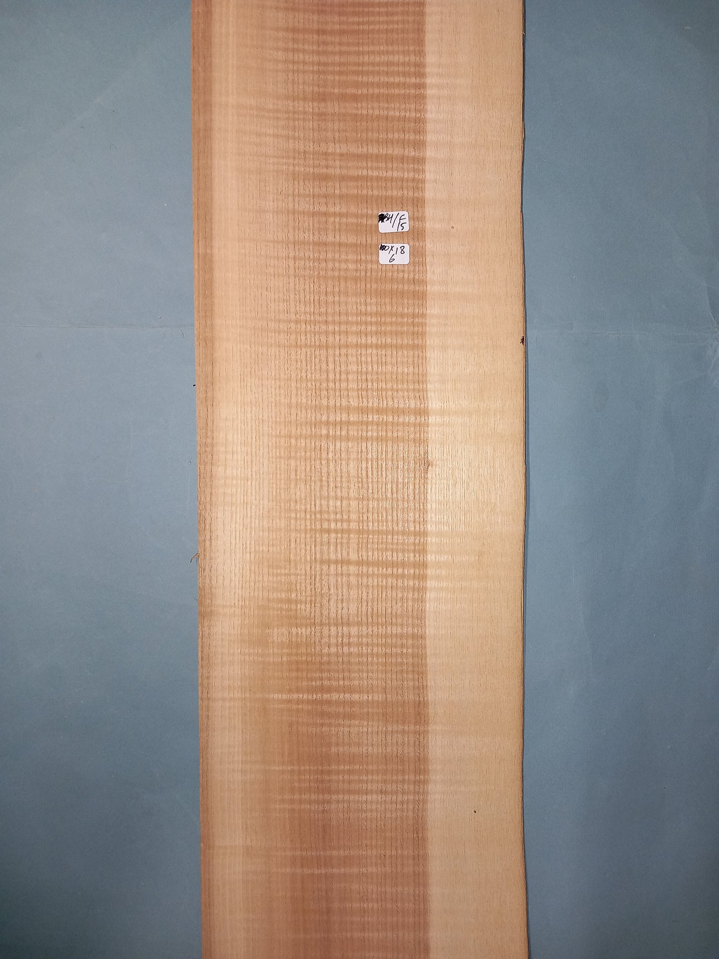 LARGE CONSECUTIVE SHEETS OF FIGURED ASH VENEER 100 X 18 CM