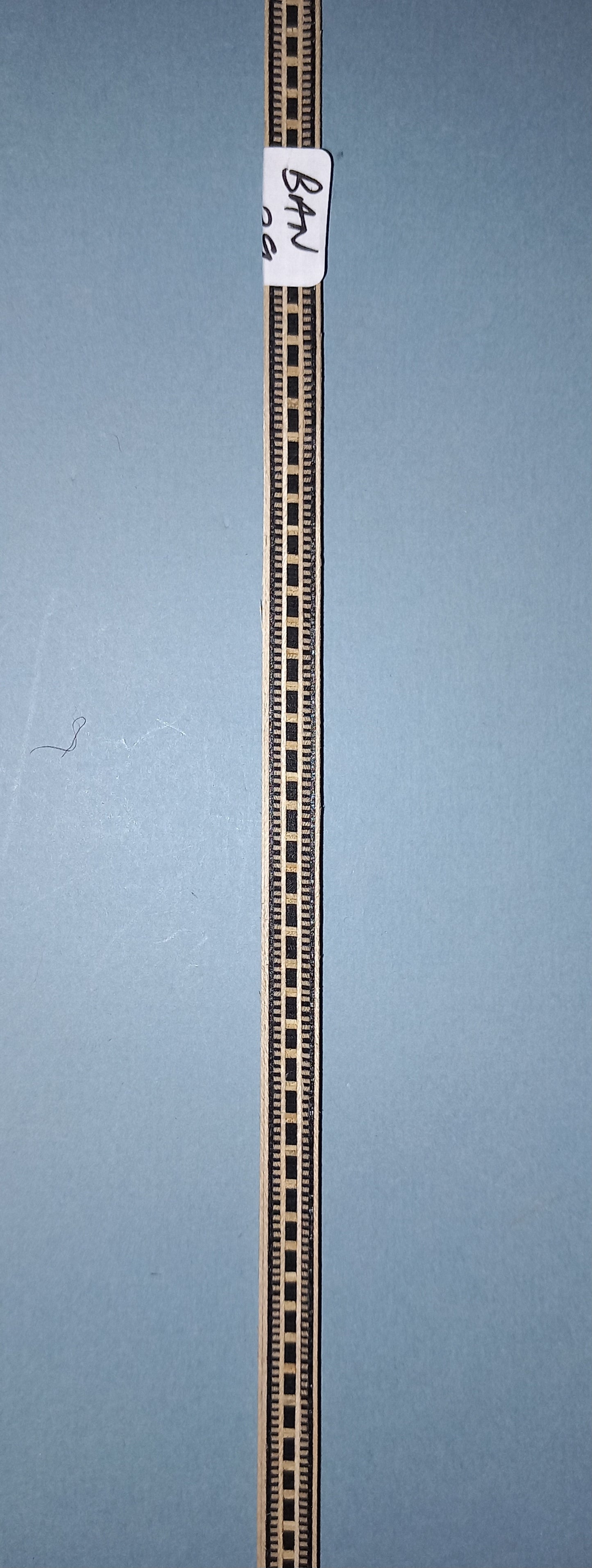 MARQUETRY INLAY BANDINGS 0.7 MM THICK 7MM X 100 CM