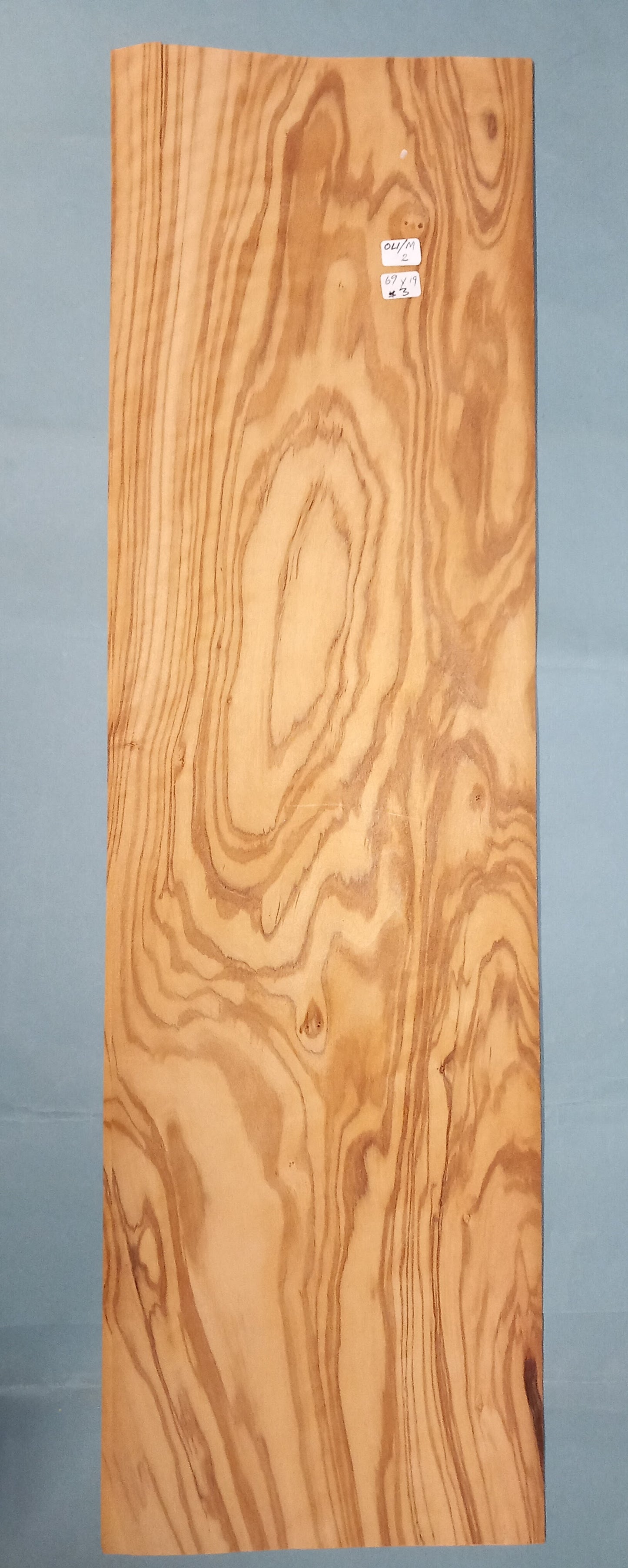 LARGE CONSECUTIVE SHEETS OF MEDITERRANEAN OLIVE VENEER 69 X 19 CM