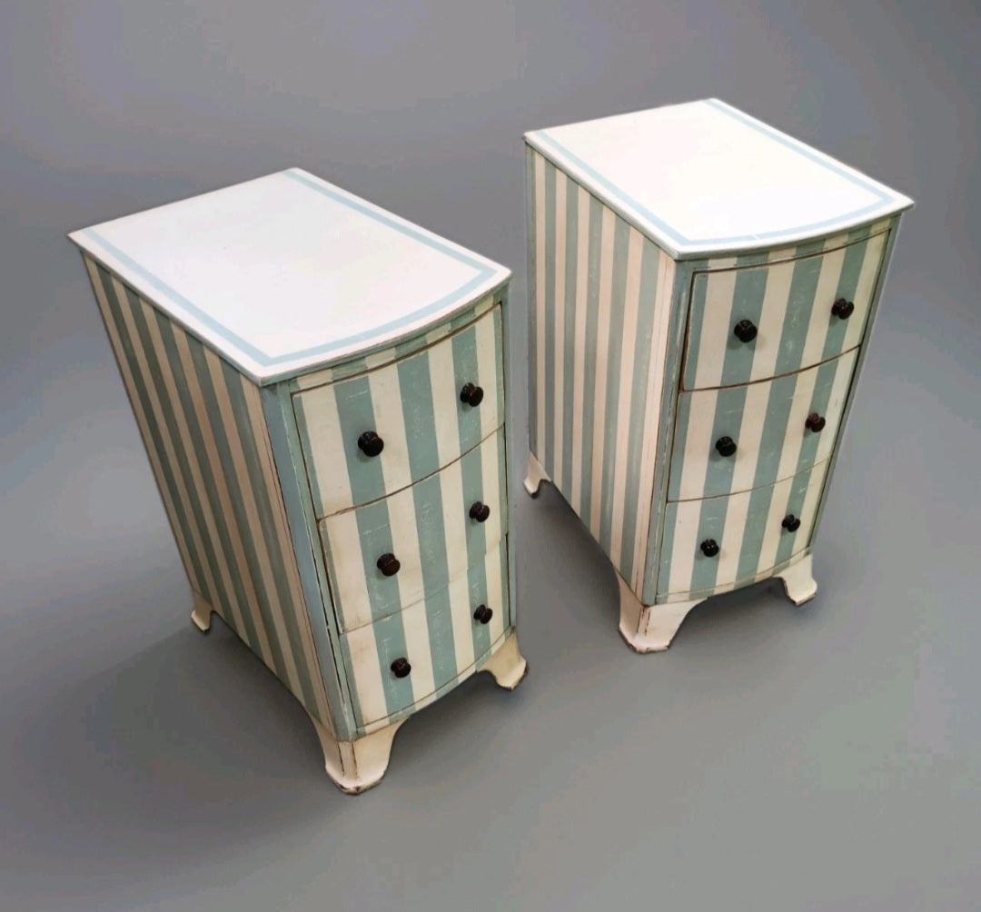 PAIR OF PAINTED BEDSIDE CHESTS OF DRAWERS