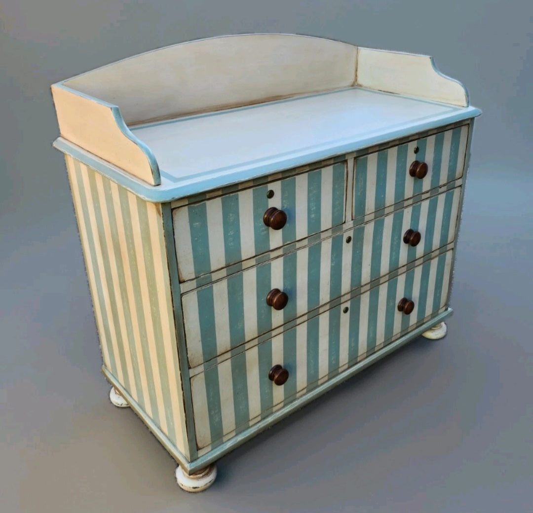 VICTORIAN PAINTED CHEST OF DRAWERS