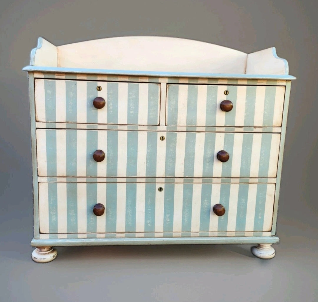 VICTORIAN PAINTED CHEST OF DRAWERS