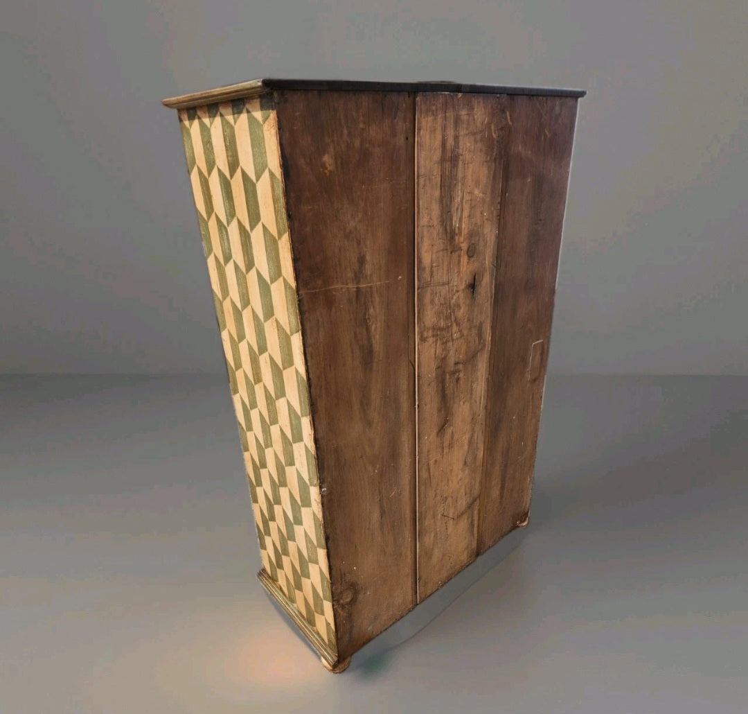 TALL VICTORIAN CHEST OF DRAWERS