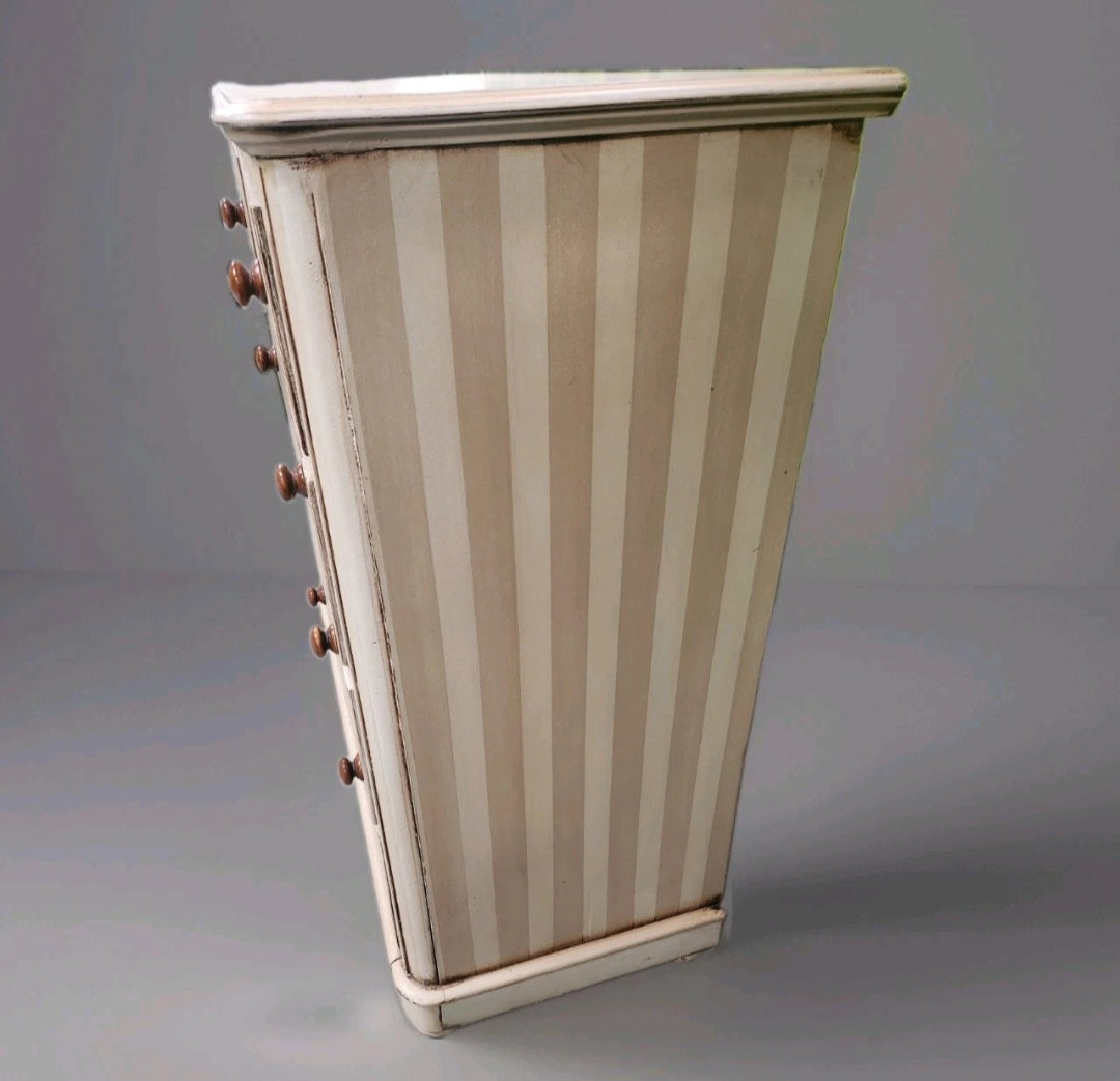 VICTORIAN PAINTED CHEST OF DRAWERS