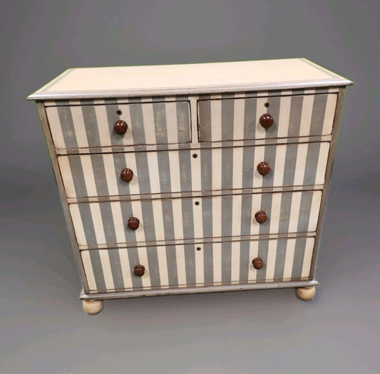 VICTORIAN PAINTED CHEST OF DRAWERS