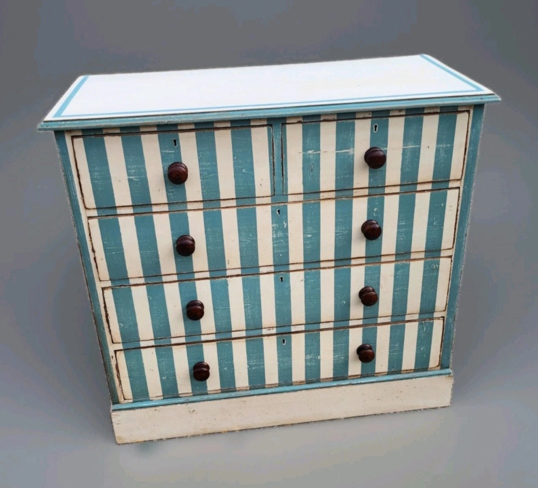 ANTIQUE PAINTED CHEST OF DRAWERS