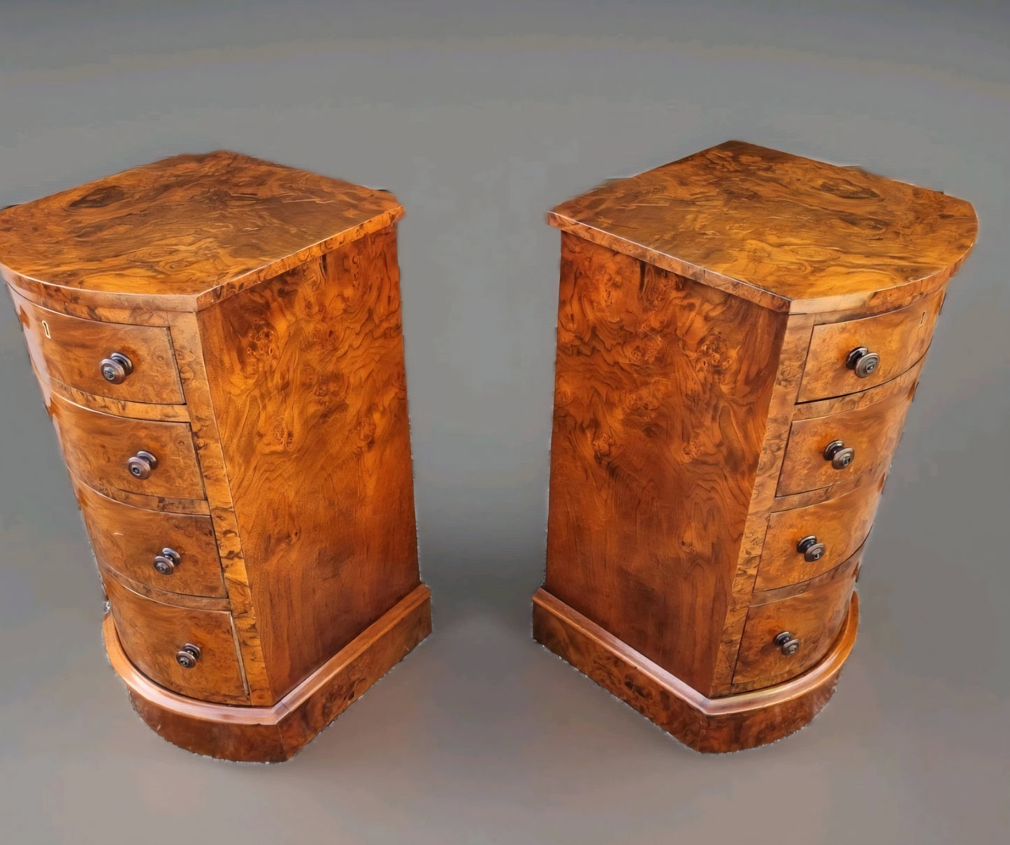 Pair of victorian Burr walnut bedside chests of drawers,bowfront 19th century