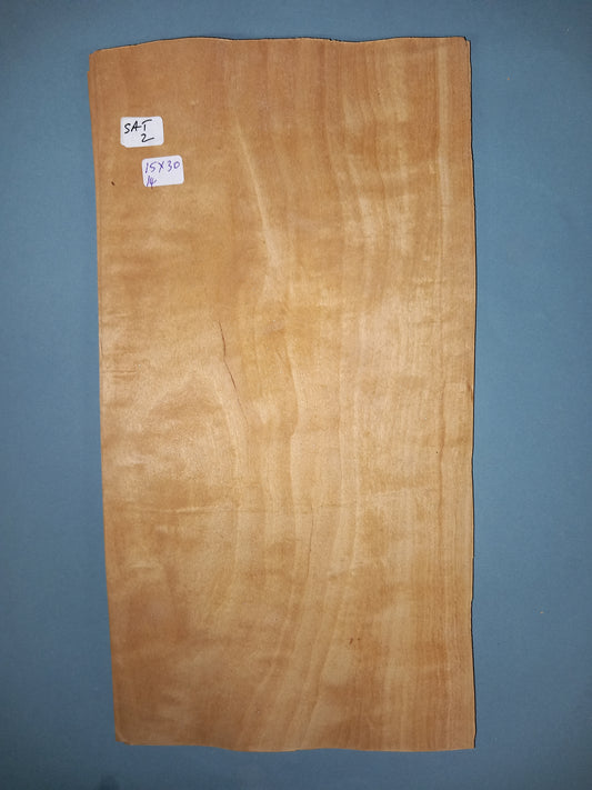 CONSECUTIVE SHEETS OF SATINWOOD VENEER   15 X 30 CM