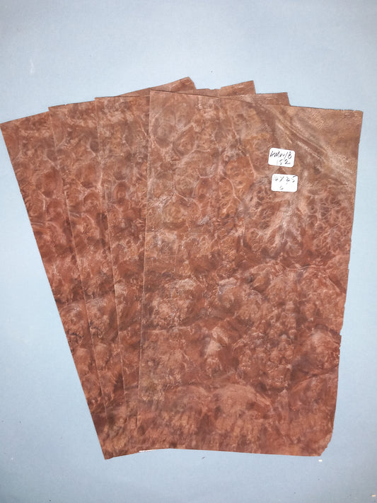 4 CONSECUTIVE SHEETS OF AMERICAN BURR WALNUT VENEER  14 X 25 CM